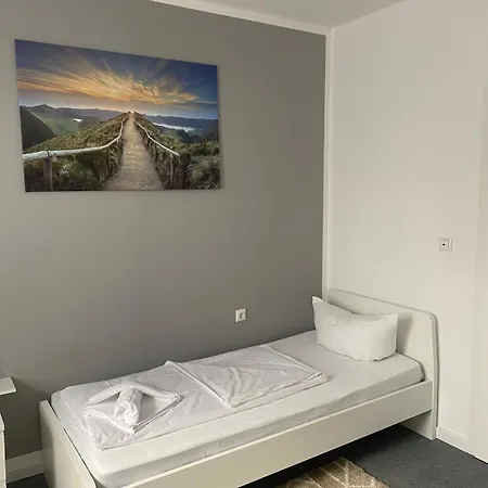 Goldstar Apartment-ganze Hannover-sarstedt *