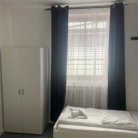 Goldstar Apartment-ganze Hannover-sarstedt * Sarstedt