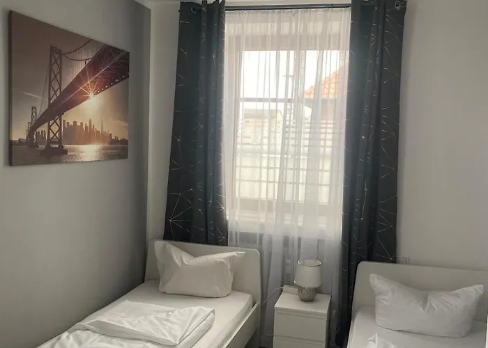 Goldstar Apartment-ganze Hannover-sarstedt * Sarstedt